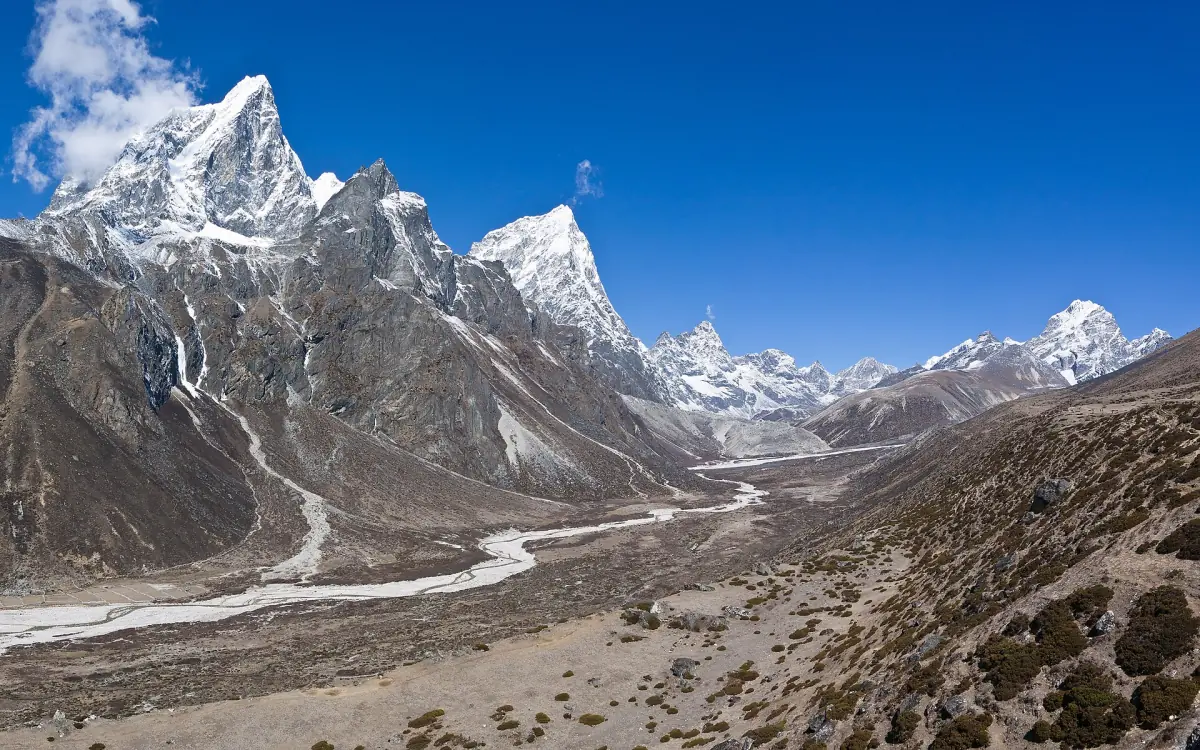 The valley at Pheriche on the way to Everest Base Camp
